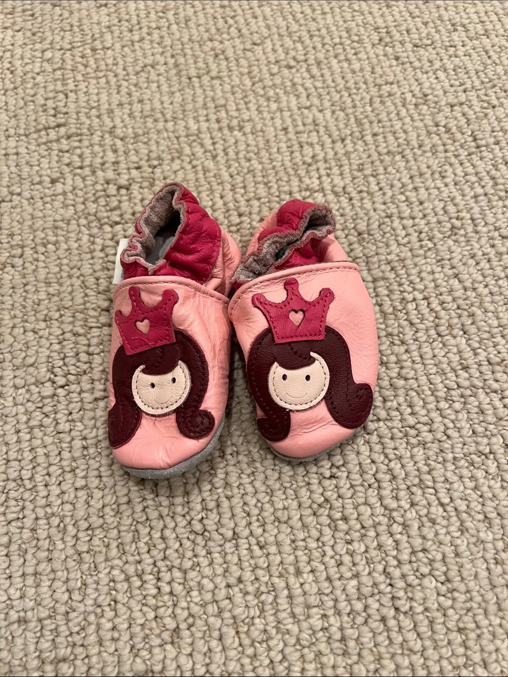 EUC Robeez Pink and Burgundy Princess Leather Baby Shoes